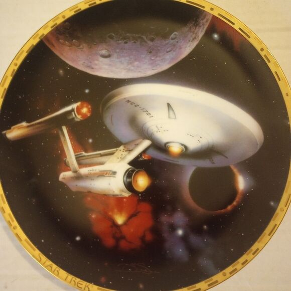 Star Treck Voyagers Collection Plates #3015P And 01438 - Picture 2 of 9